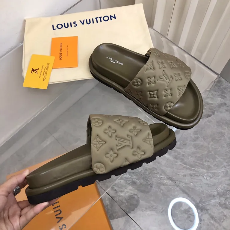 Louis Vuitton Shoe 